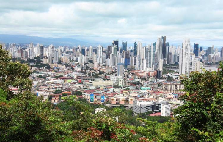 El 27% de los empresarios panameños planea aumentar la planilla