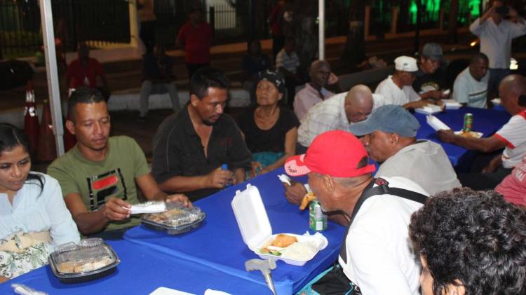 El evento tuvo lugar en la Plaza Porras, en la Avenida Perú.