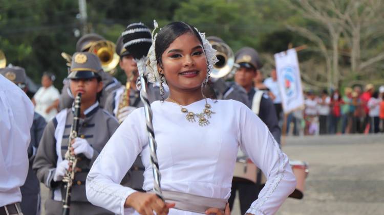 Las delegaciones se lucieron.