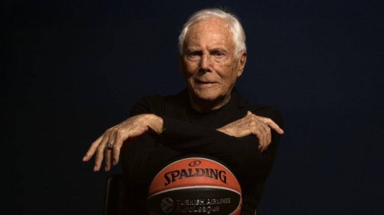Desde 2008, Giorgio Armani dirigió como propietario al Olimpia Milano, club más laureado del baloncesto italiano.