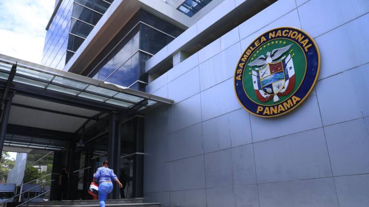 Actualmente, el anteproyecto se encuentra en la Subcomisión de Trabajo, Salud y Desarrollo Social de la AN.