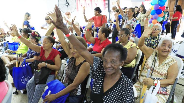 La actividad ofreció un ambiente propicio para el desarrollo de actividades culturales.