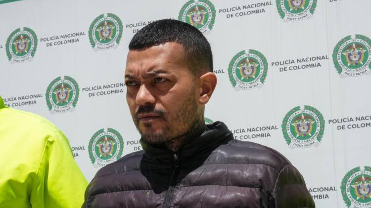 Alias “el Costeño” habría sido el encargado de inducir y utilizar al menor de edad para que atentara contra la vida del precandidato presidencial”, agregó ayer el director de la Policía Nacional.