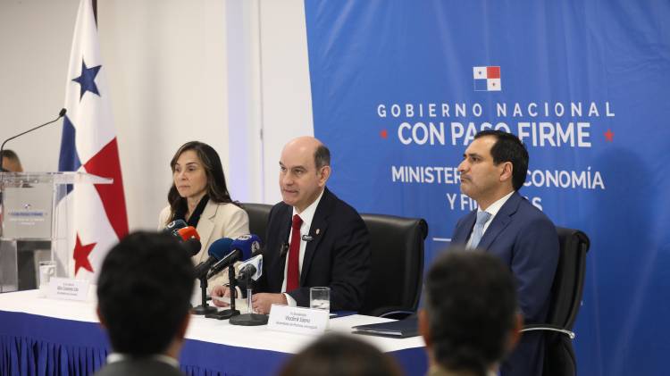 Chapman presentó ayer el balance de un año de gestión.