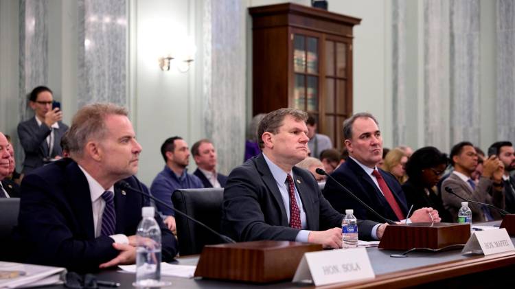 La audiencia se realizó en el edificio del Senado en Washington. Estuvo Louis Sola, presidente de la FMC.