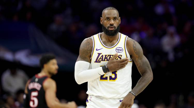 Lebron James y Los Angeles Lakers tendrán un duelo atractivo ante Kevin Durant y los Houston Rockets.