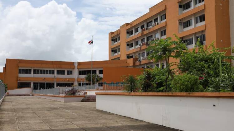 El Nicolás A. Solano es un hospital de segundo nivel cuya vida útil estimada es de 25 años, y la institución ya ha cumplido ese tiempo.