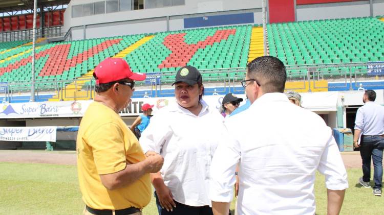 Buscan rescatar el Kenny Serracín con nuevo patronato