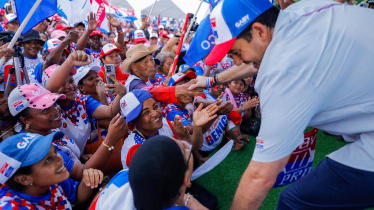 Samy y Sandra, Osvaldo Ayala y Alejandro Torres, estarán cierre de campaña Carrizo