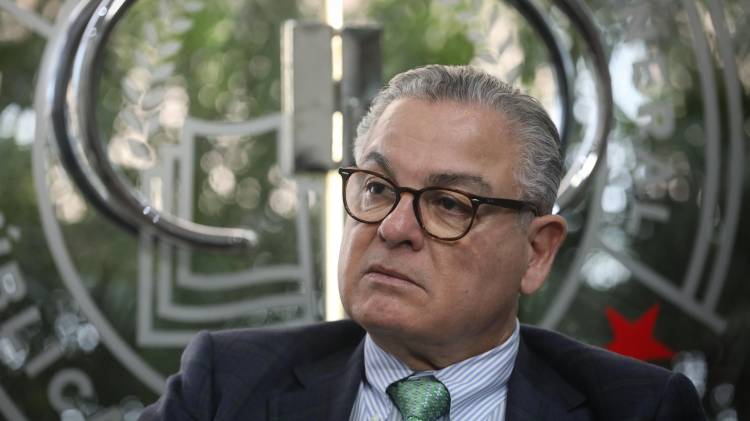 El contralor general de la República, Anel Flores,