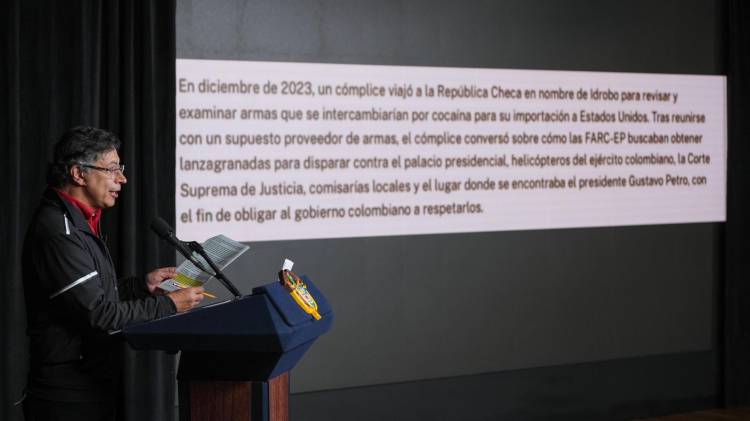 Gustavo Petro hablando durante una alocución este viernes, en Bogotá (Colombia).