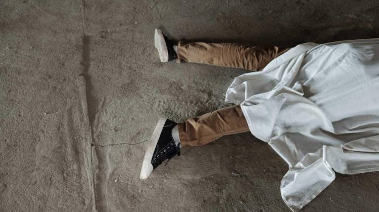 Agentes policiales y paramédicos atendieron la emergencia en Río Palomo, donde se registró el fatal accidente.