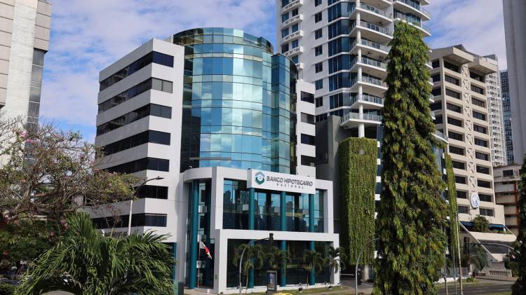 El Banco Hipotecario Nacional ha desarrollado ferias de actualización y cobros tanto en los proyectos habitacionales como en sucursales.