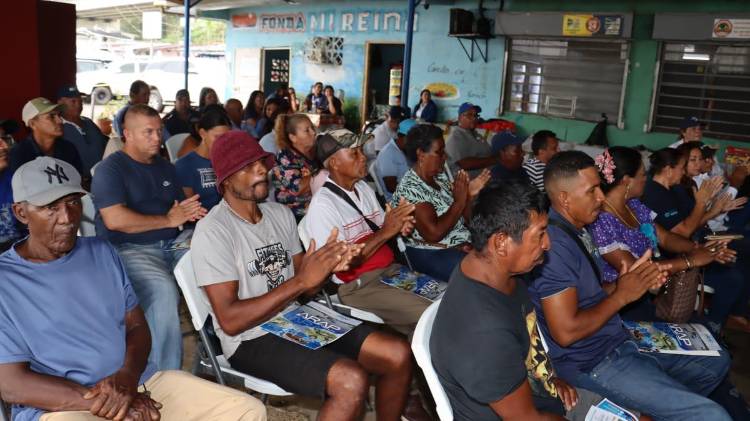 ARAP escucha a pescadores de Panamá Este y abre diálogo por pesca sostenible