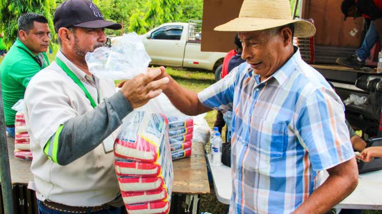 El IMA recuerda a los asistentes llevar su cédula de identidad personal y bolsas reutilizables.