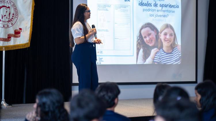 Las sesiones contaron con la participación de psicólogas y reconocidas creadoras de contenido locales.