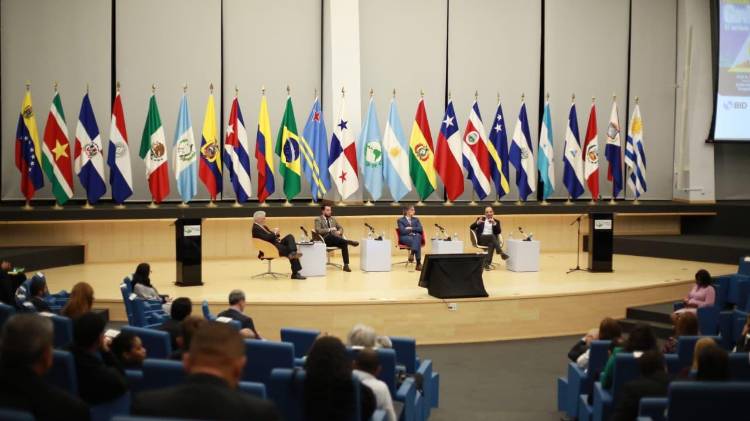 Se realizará en el Parlatino.