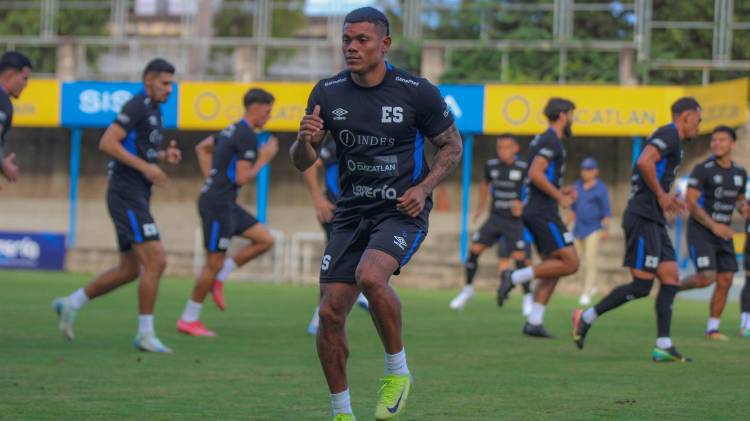 El atacante Michell Mercado se suma a El Salvador para el duelo ante Panamá este martes 18 de noviembre.