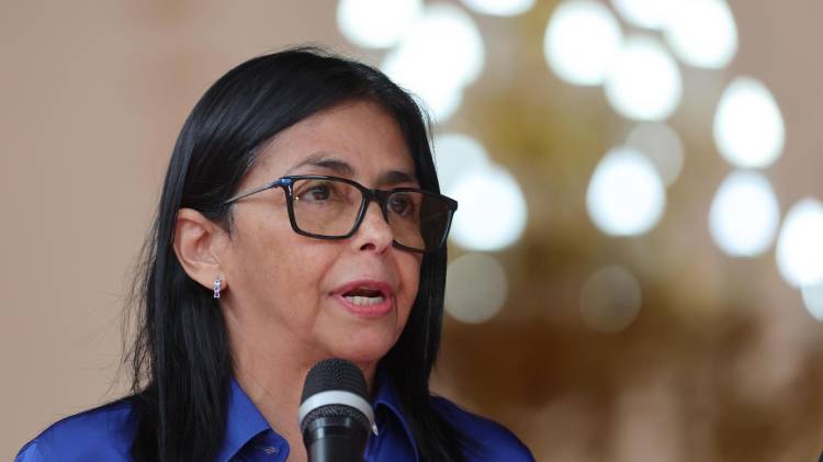 Fotografía de la vicepresidente encargada de Venezuela, Delcy Rodríguez en el Palacio de Miraflores en Caracas (Venezuela). EFE/ Miguel Gutierrez