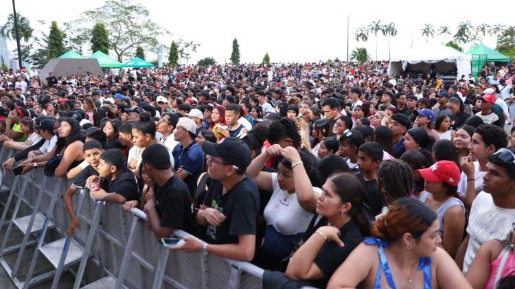 Festival hizo que miles de panameños acudieran a ver a los mejores artistas del país.