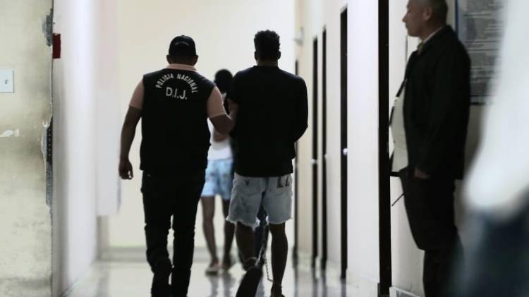 Los sospechosos no tenían antecedentes delictivos