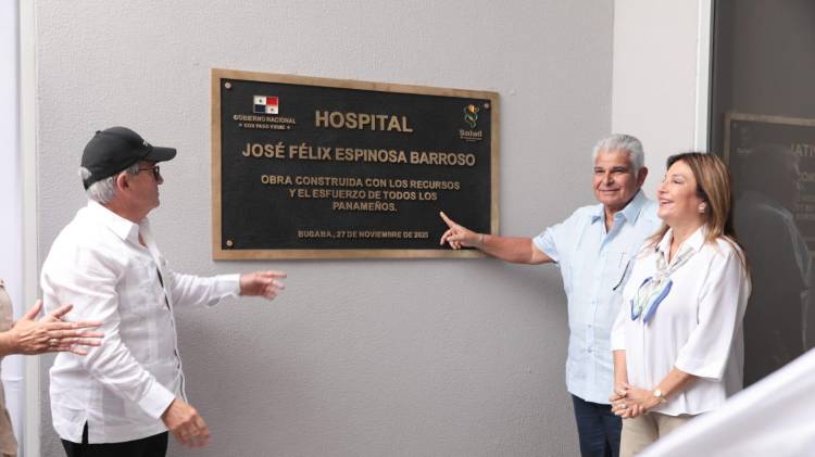Mulino abrió el Hospital General de Bugaba, en Chiriquí.