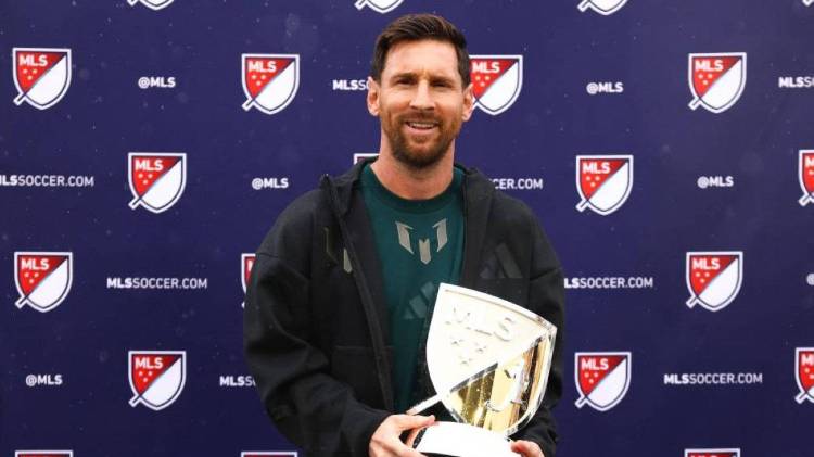 A sus 38 años, Messi está dejando también una huella imborrable en el soccer.