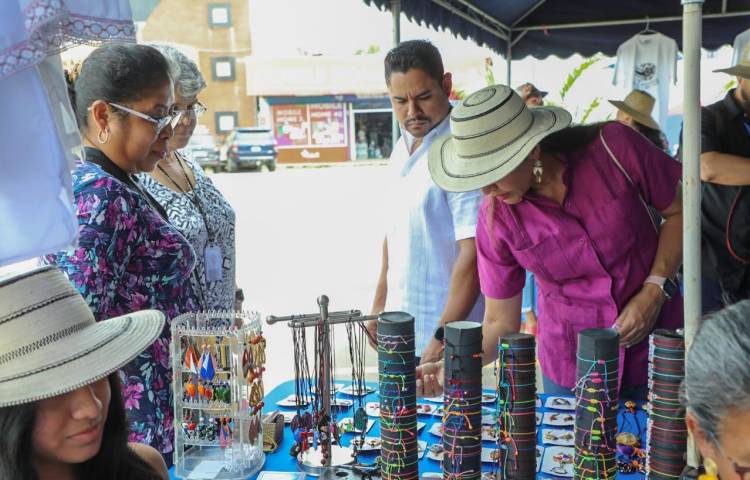 Aguadulce celebra su 176º aniversario con una muestra de cultura y emprendimiento