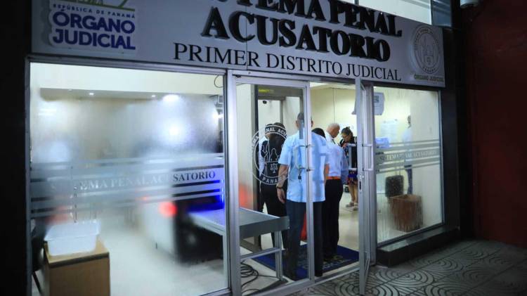 Dos sospechosos quedaron detenidos provisionalmente tras ser llevados a audiencia.