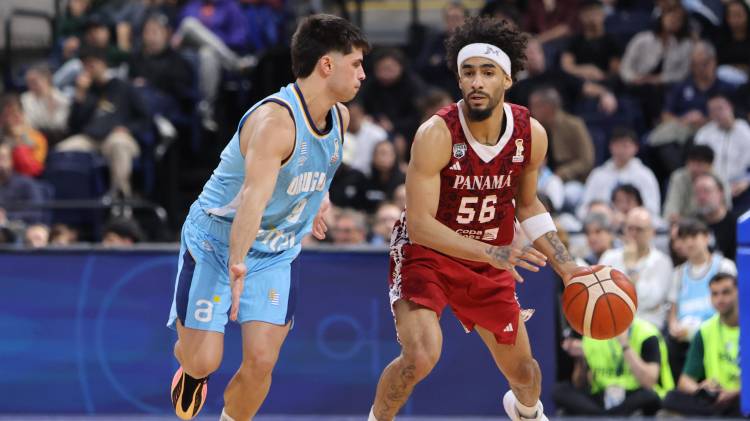 Panamá cayó en el último segundo ante Uruguay en Montevideo y ahora debe sumar en la próxima ventana para mantenerse con vida en el Grupo D.
