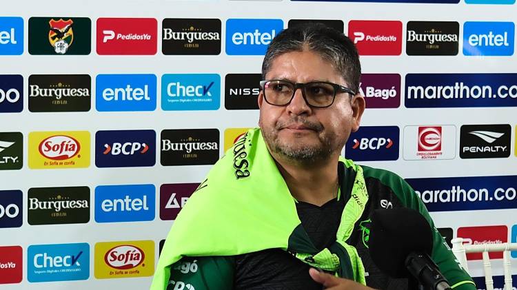 El seleccionador de Bolivia, Óscar Villegas.