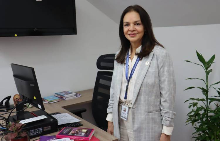 Maruquel Castroverde es designada directora de la oficina de la mujer