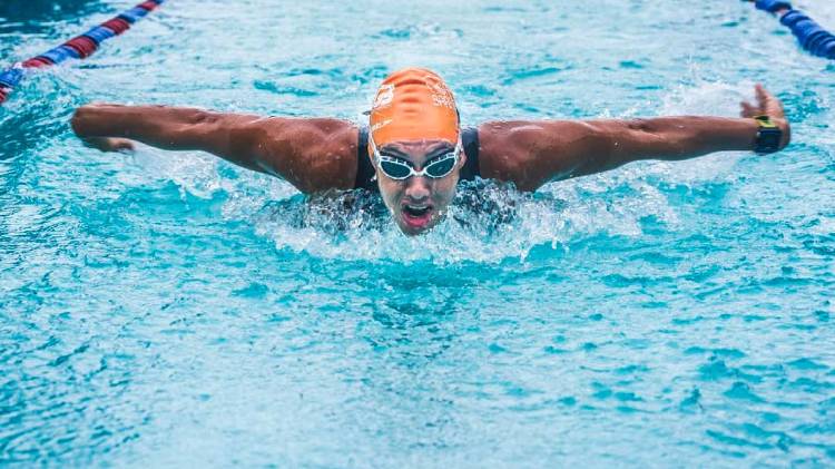 Barría está listo para nadar de Asia a Europa