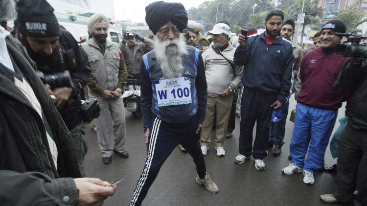 Singh batió récords mundiales en categorías por edad.