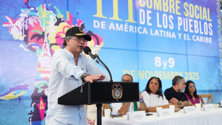 El presidente de Colombia, Gustavo Petro hizo un llamado a revivir el sueño bolivariano y consolidar un bloque fuerte y unido