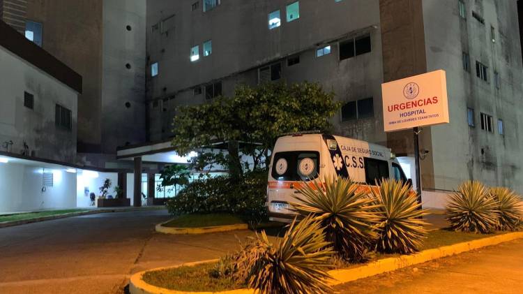 La víctima fue trasladada hacia el Hospital Irma De Lourdes Tzanetatos y después referida al Santo Tomás.