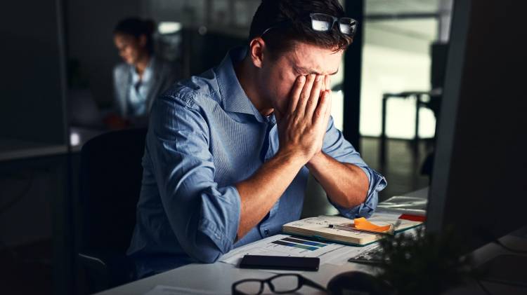 Según expertos la salud mental en el entorno laboral sigue siendo un tema tabú.