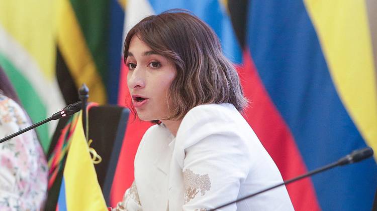 Con su renuncia, el gobierno pierde a su mujer más influyente