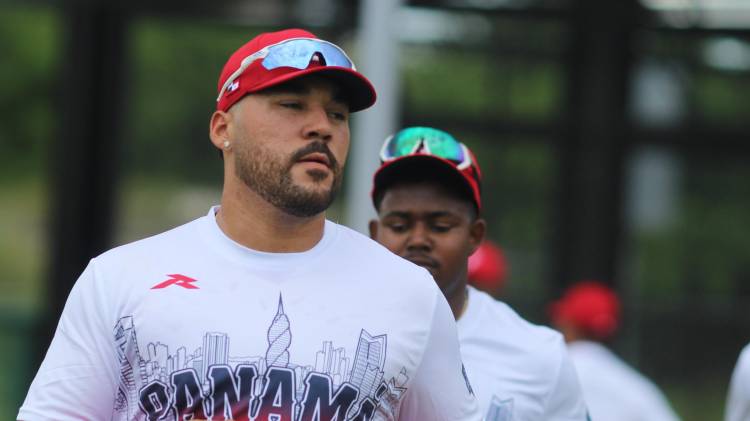 Leonardo Bernal prospecto #4 de los Cardenales de San Luis.