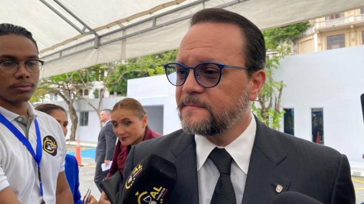 El ministro de Comercio e Industrias, Julio Moltó.