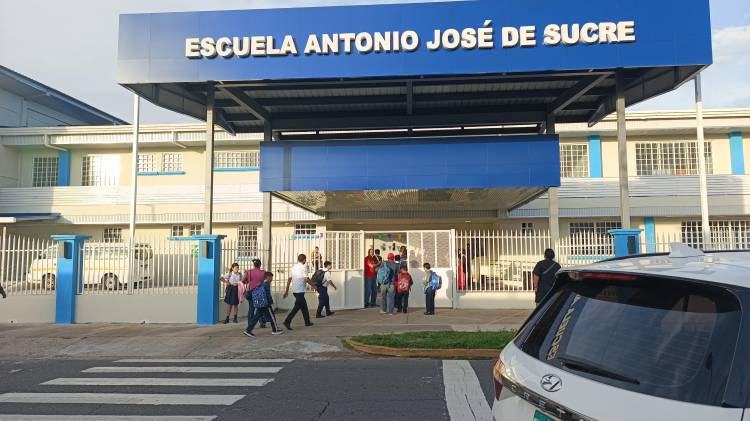 La nueva sede cuenta con 36 aulas, laboratorios y espacios modernos para el aprendizaje.