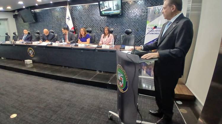 Según el diputado Cohen, el proyecto busca preservar las costumbres y el folclore nacional.