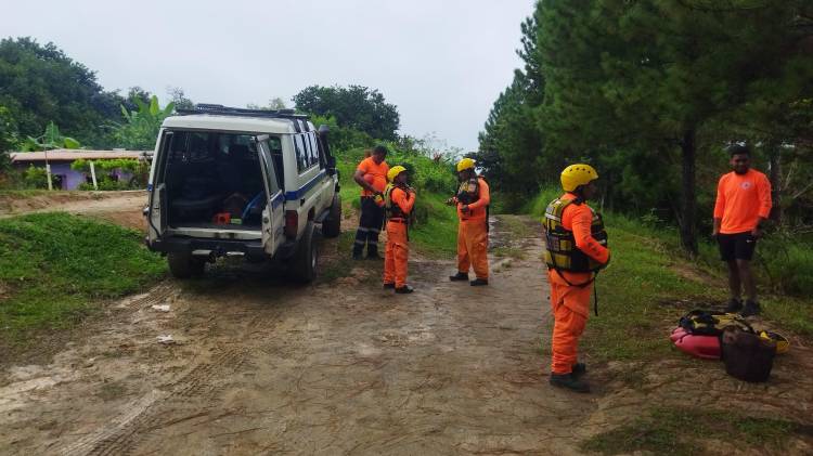Según Sinaproc, el joven se encontraba en un paseo turístico junto a otras personas cuando ocurrió el incidente.