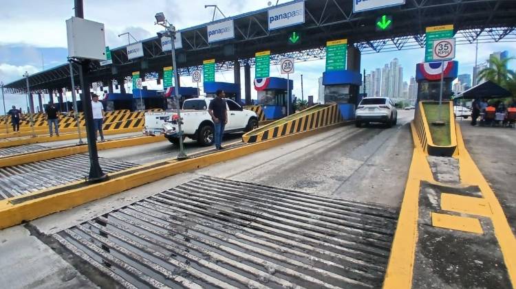 Más de 535,000 usuarios utilizan los corredores.