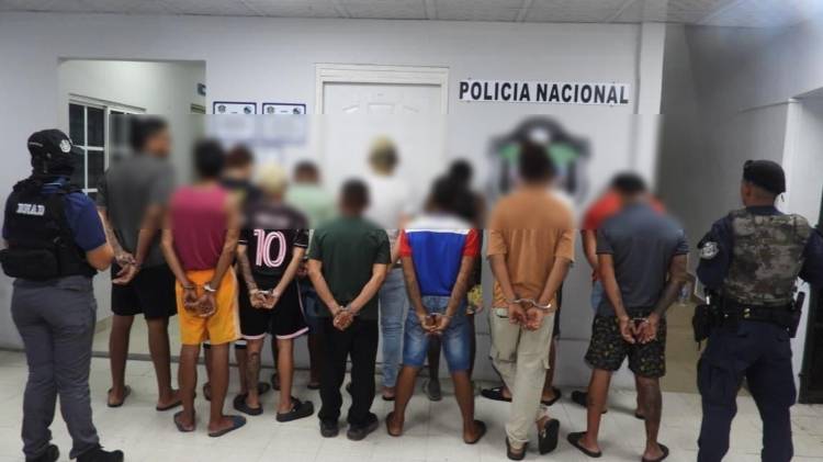 Un total de 14 personas fueron aprehendidas durante la Operación Impacto contra el microtráfico en la zona de Panamá Norte.