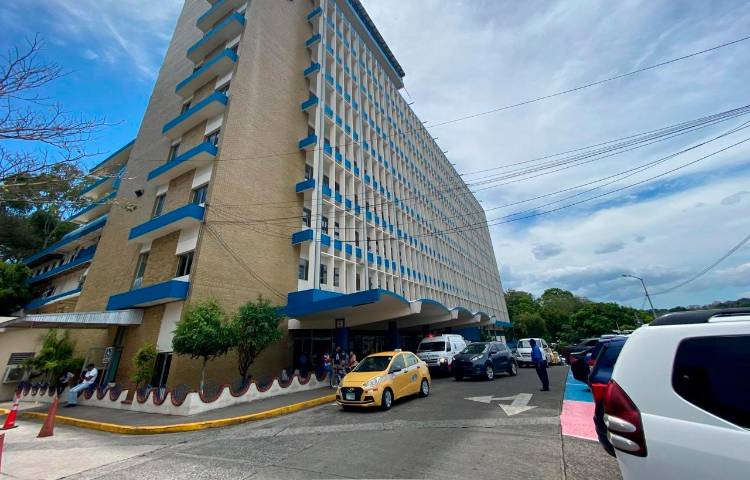 La Junta Directiva de la CSS remitió la lista completa de aspirantes al Ejecutivo.