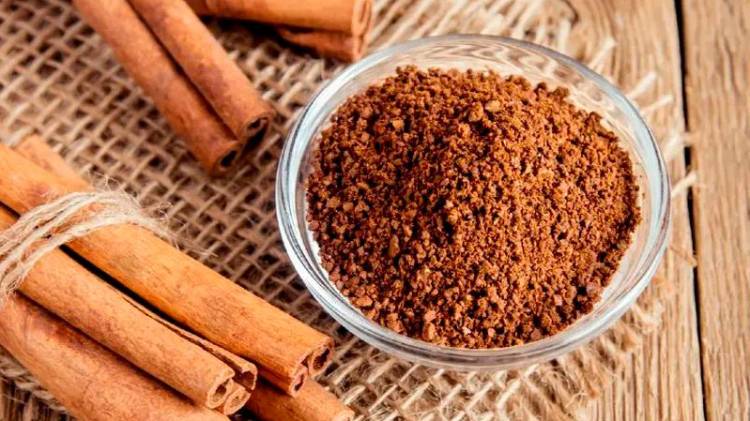 Canela en polvo, un ritual imprescindible para recibir el 2026