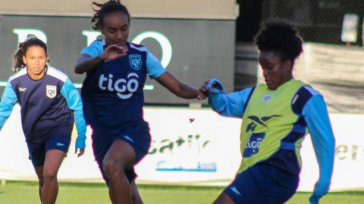 Lineth Cedeño (cent.) es una de las atacantes que podría ver acción en el primer compromiso. Recientemente, acordó su incorporación con el Turbine Potsdam de la segunda división de Alemania.