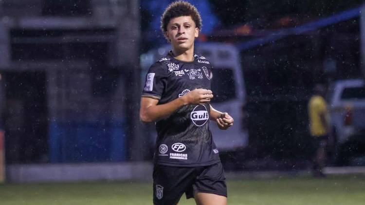 Abraham Altamirano le dice adiós al torneo.
