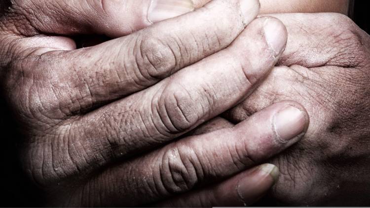 El agresor de 59 años ahora pagará por los delitos que cometió contra su hija.